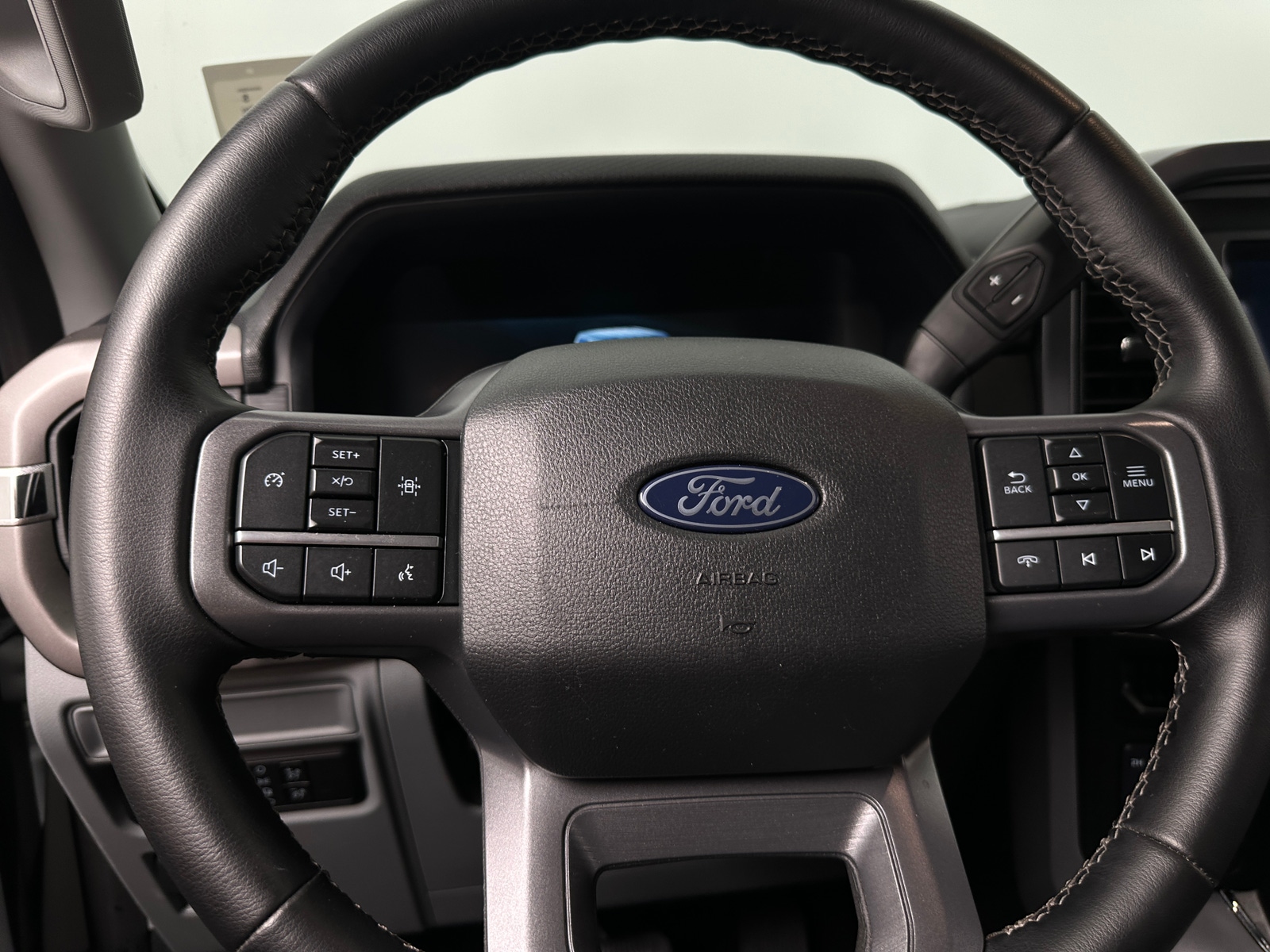 Thumbnail: 2024 Ford Econoline - 5