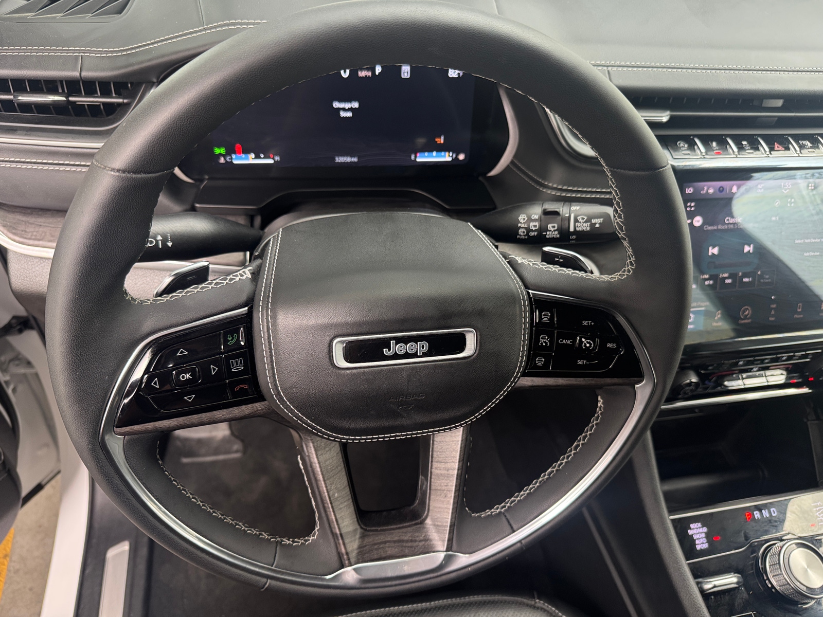 Thumbnail: 2023 Jeep Grand Cherokee - 4
