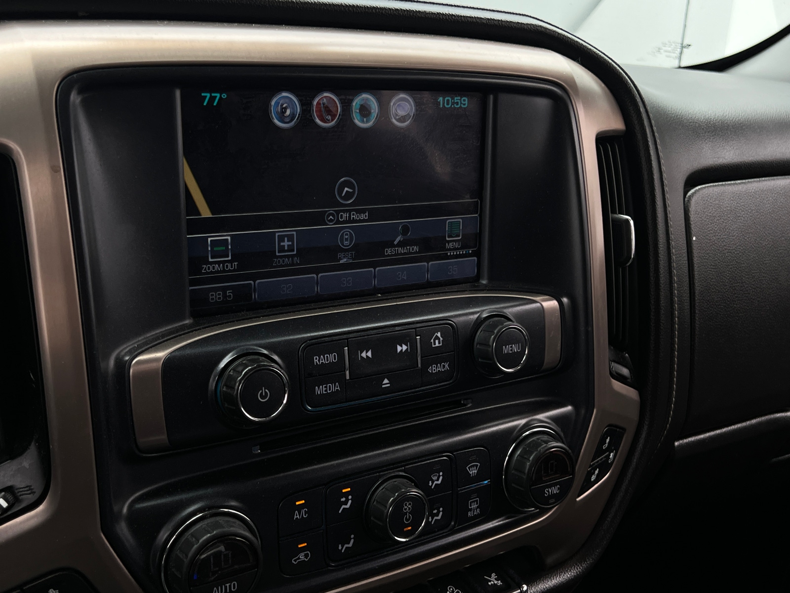 Thumbnail: 2018 GMC Sierra 1500 - 3
