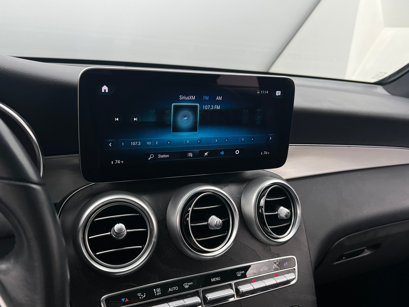 Thumbnail: 2022 Mercedes-Benz GLC - 3
