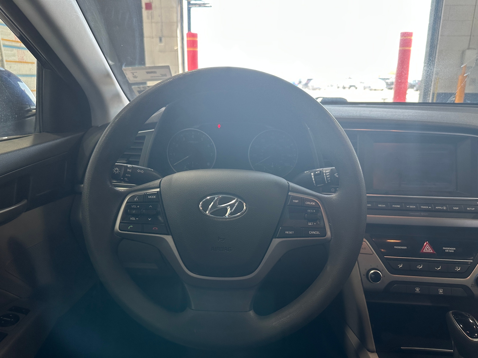 Thumbnail: 2017 Hyundai Elantra - 5