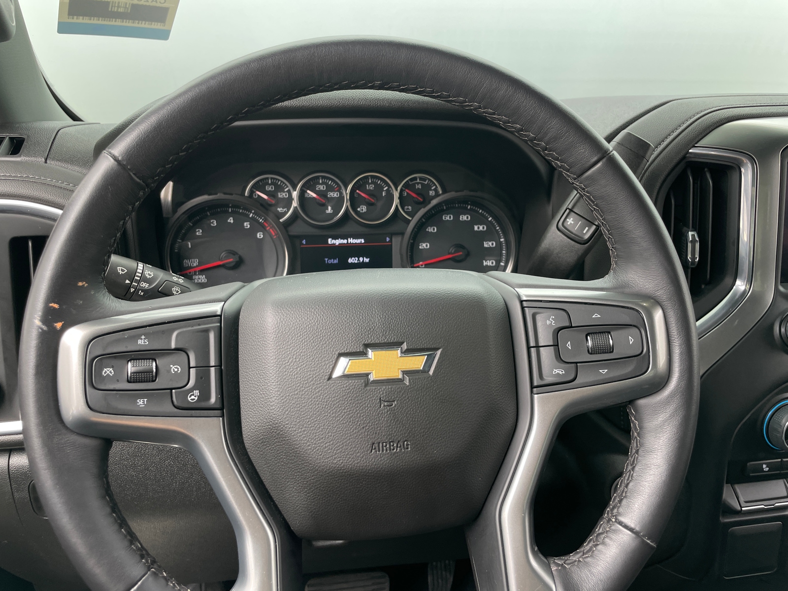 Thumbnail: 2022 Chevrolet Silverado 1500 - 5