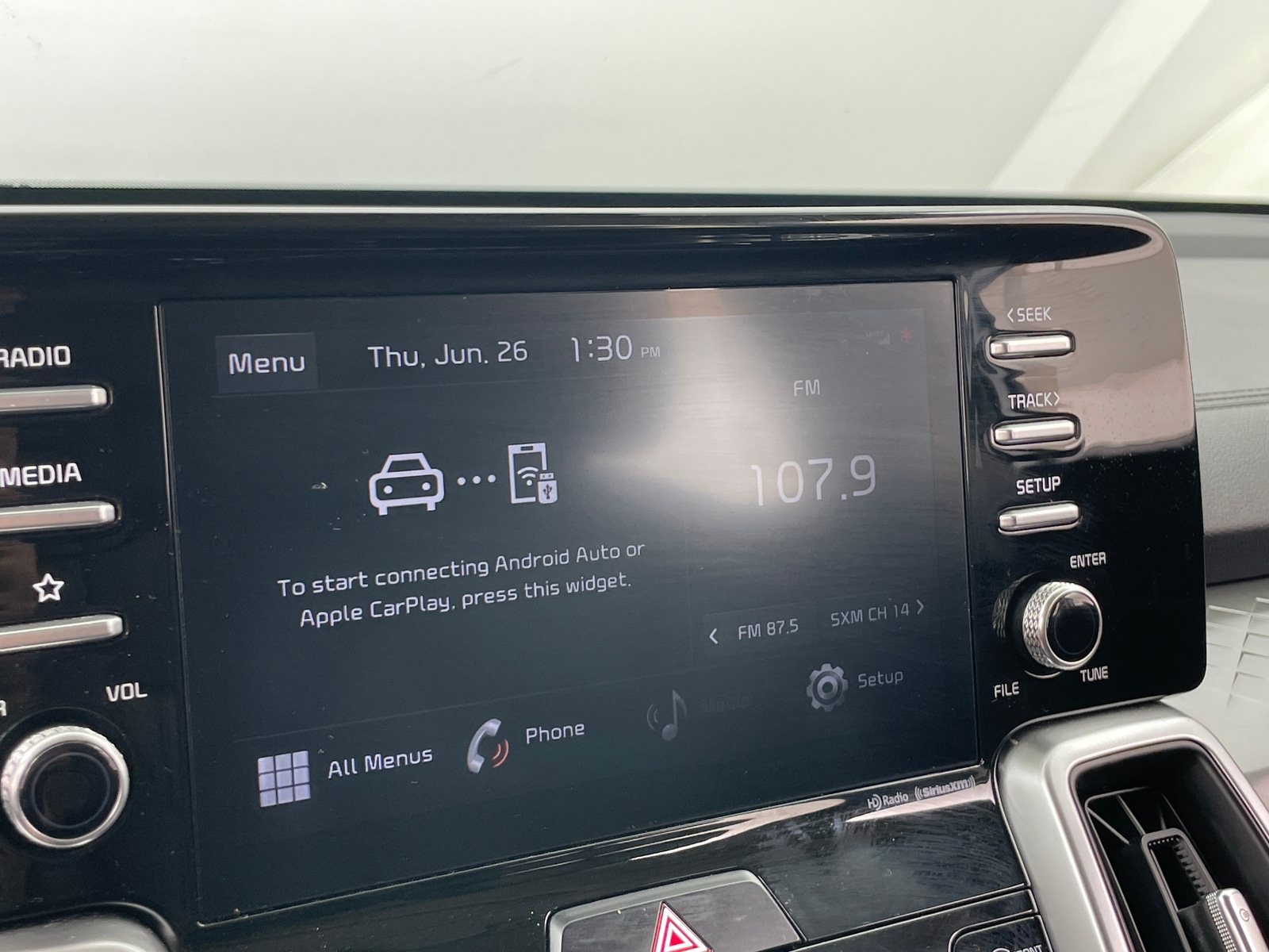 Thumbnail: 2021 Kia Sorento - 3