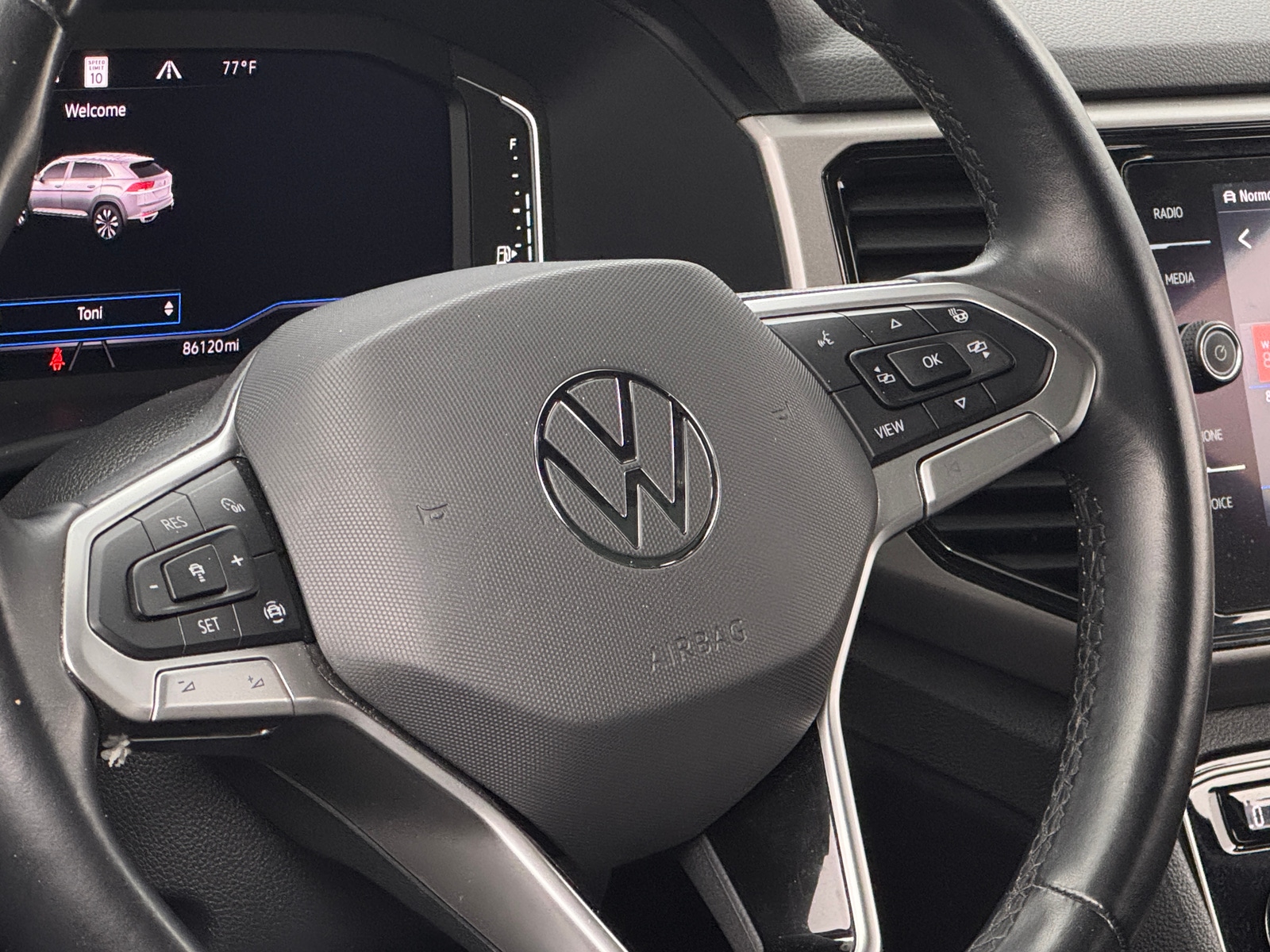 Thumbnail: 2020 Volkswagen Atlas - 4