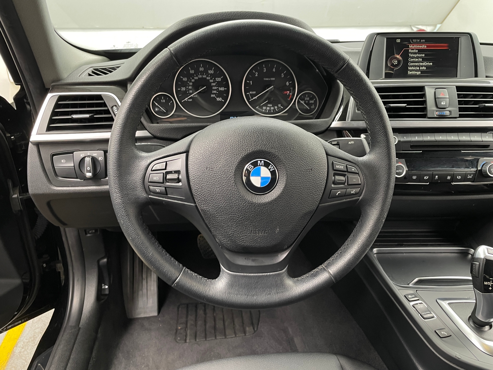 Thumbnail: 2017 BMW 3 Series - 4