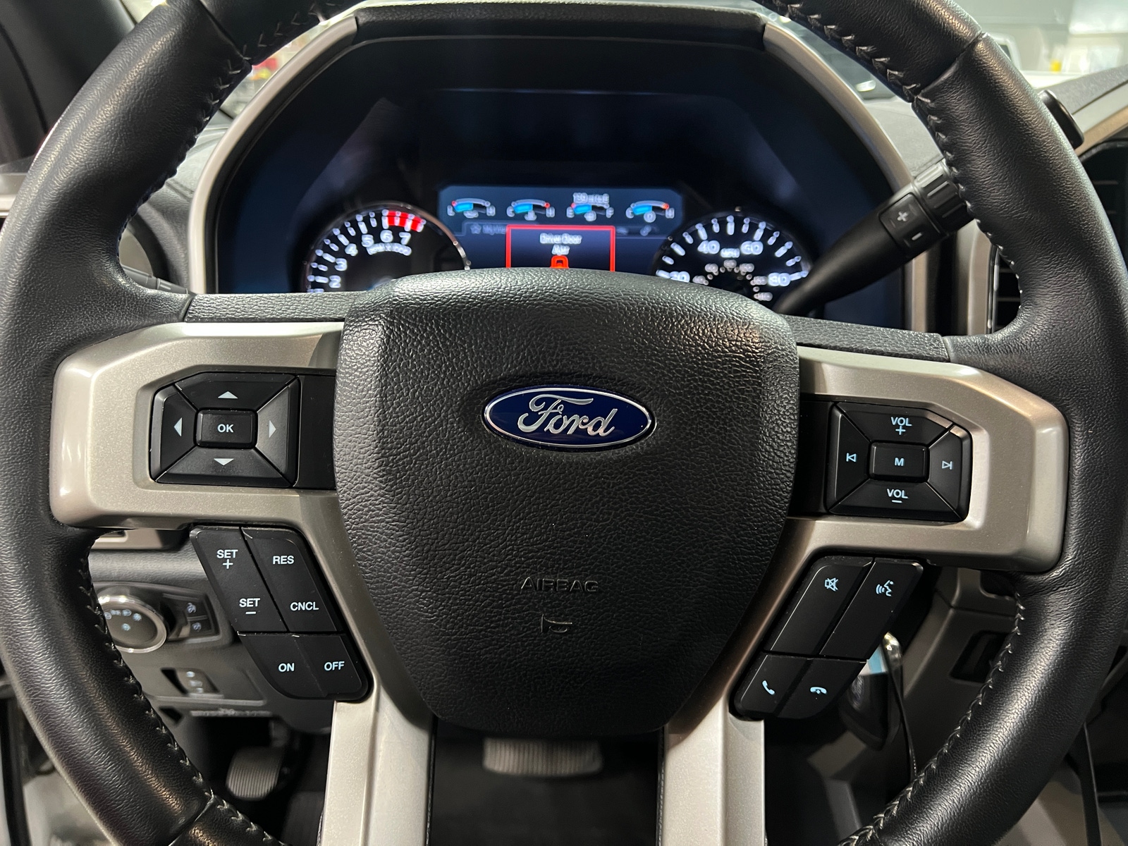 Thumbnail: 2022 Ford Econoline - 4