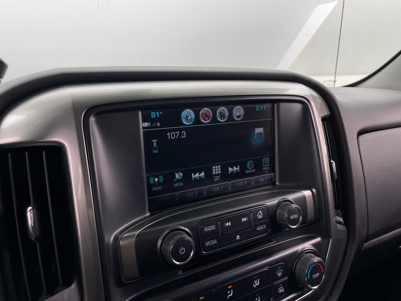 Thumbnail: 2019 Chevrolet Silverado 1500 - 4