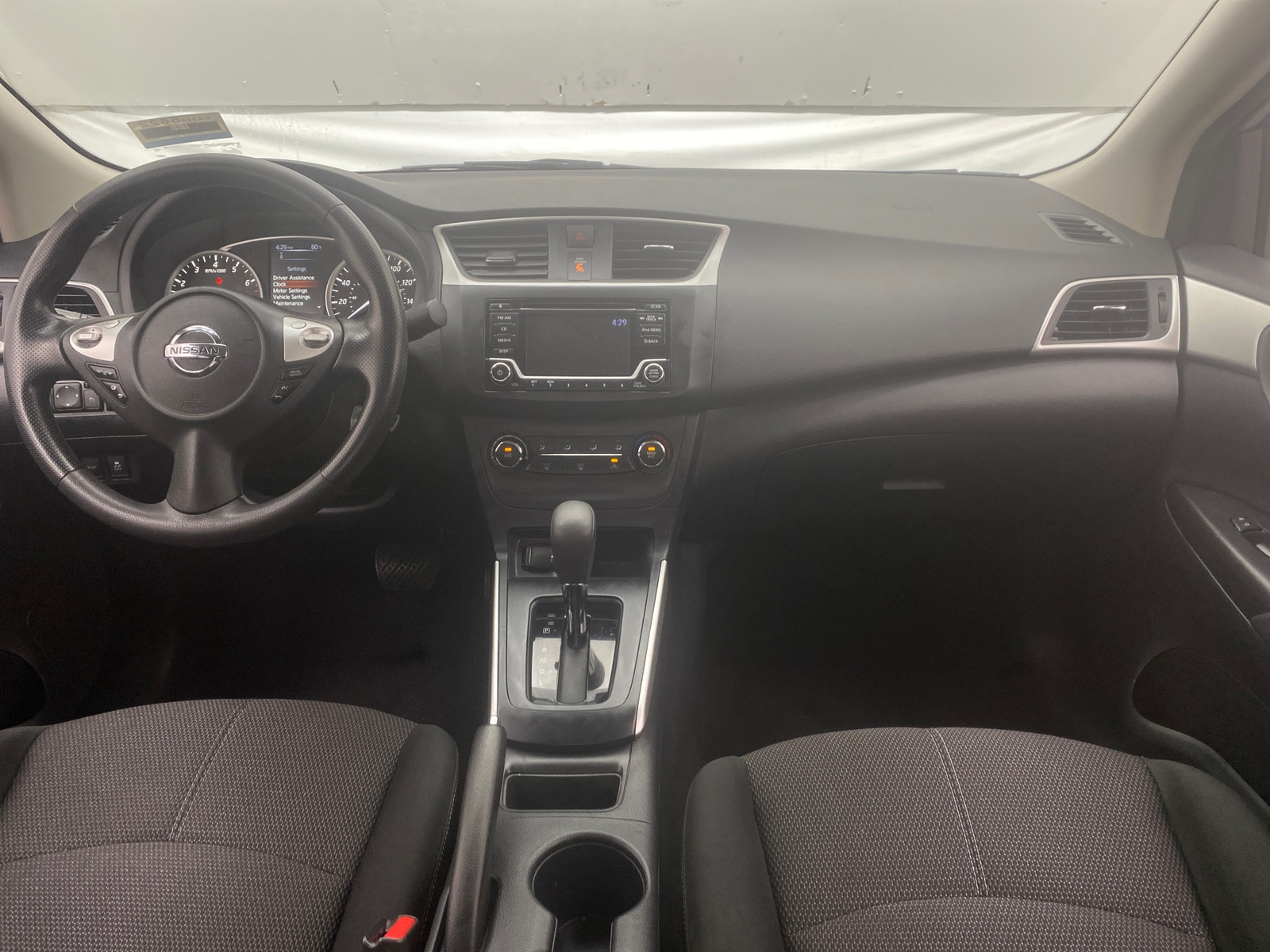 Thumbnail: 2018 Nissan Sentra - 3