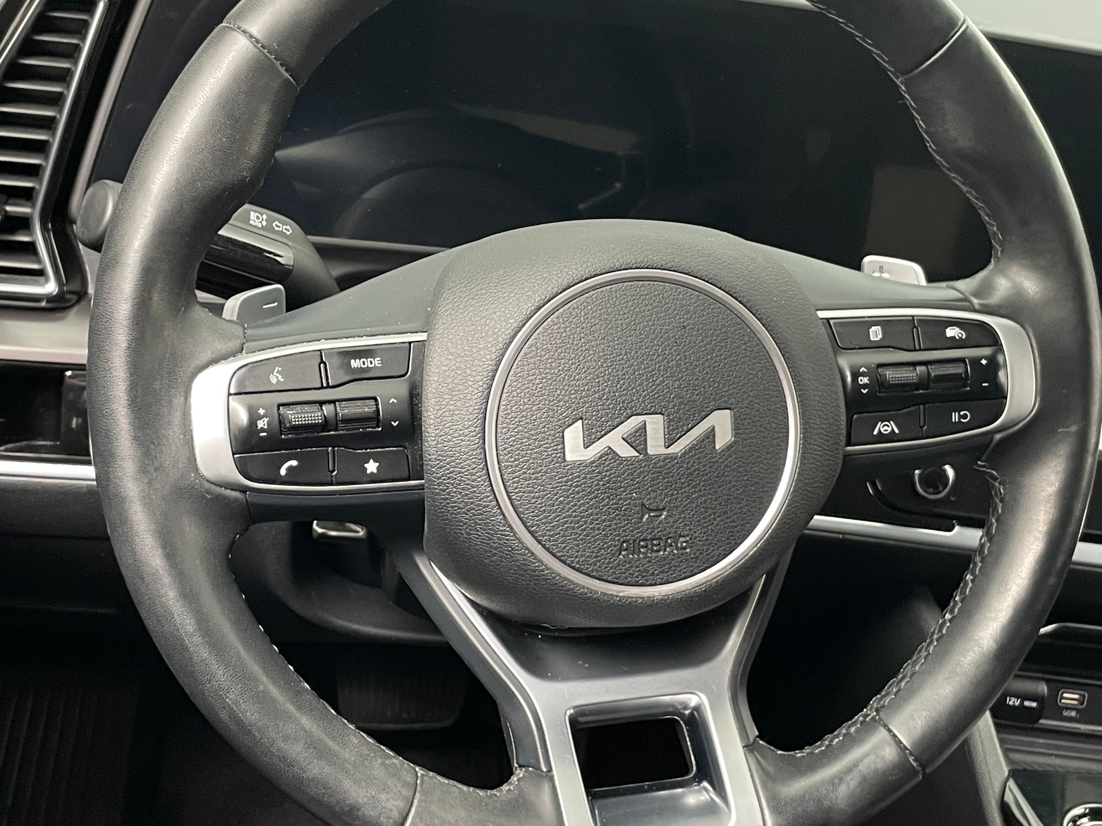 Thumbnail: 2023 Kia Sportage - 4