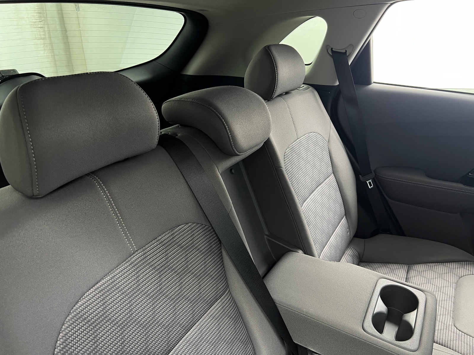 Thumbnail: 2020 Kia Niro - 6
