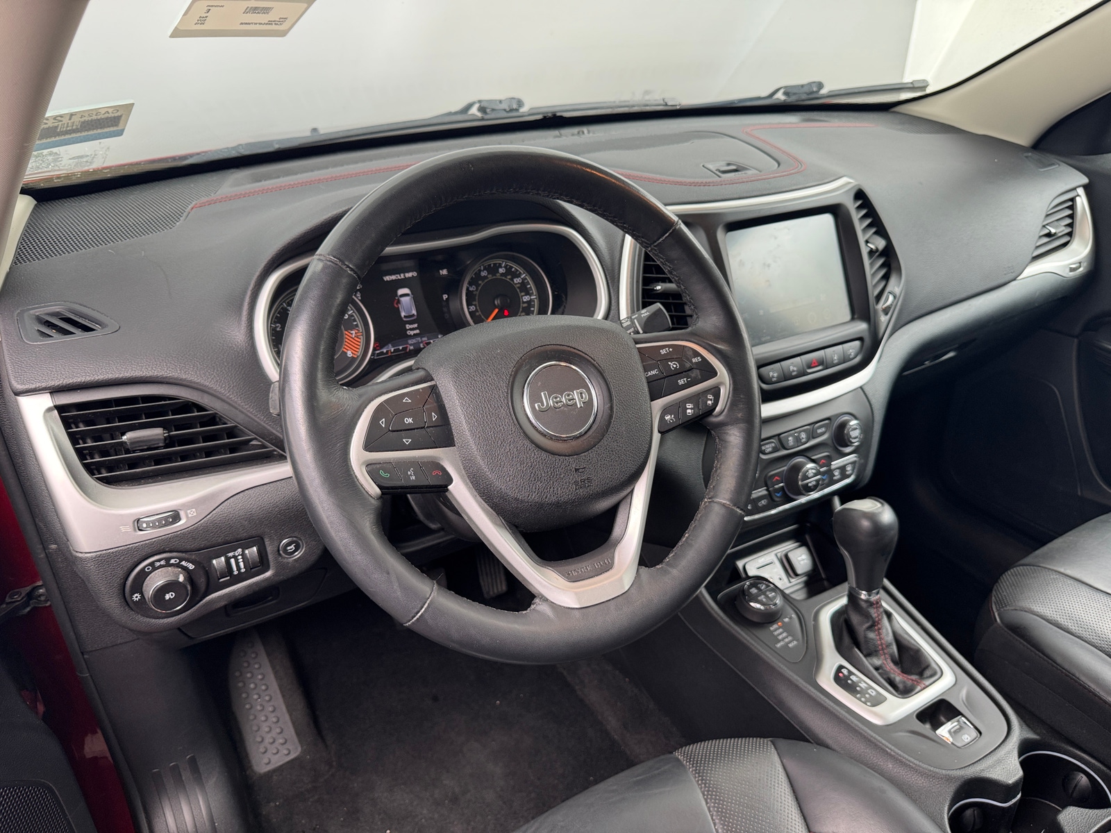 Thumbnail: 2015 Jeep Cherokee - 2