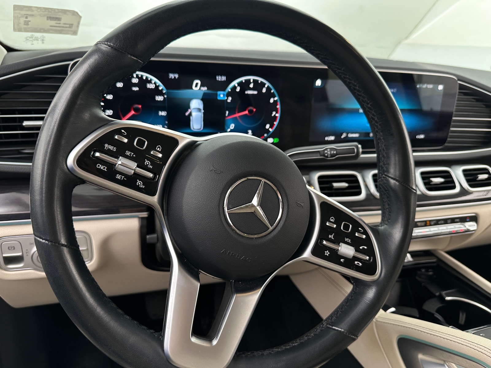 Thumbnail: 2022 Mercedes-Benz GLE - 4
