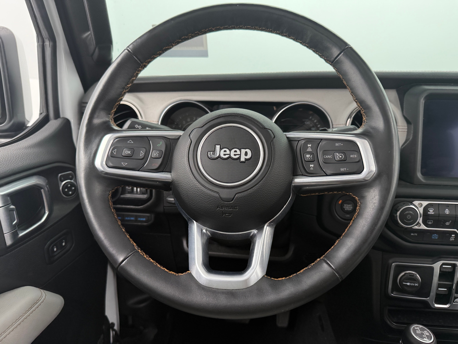 Thumbnail: 2022 Jeep Wrangler - 4