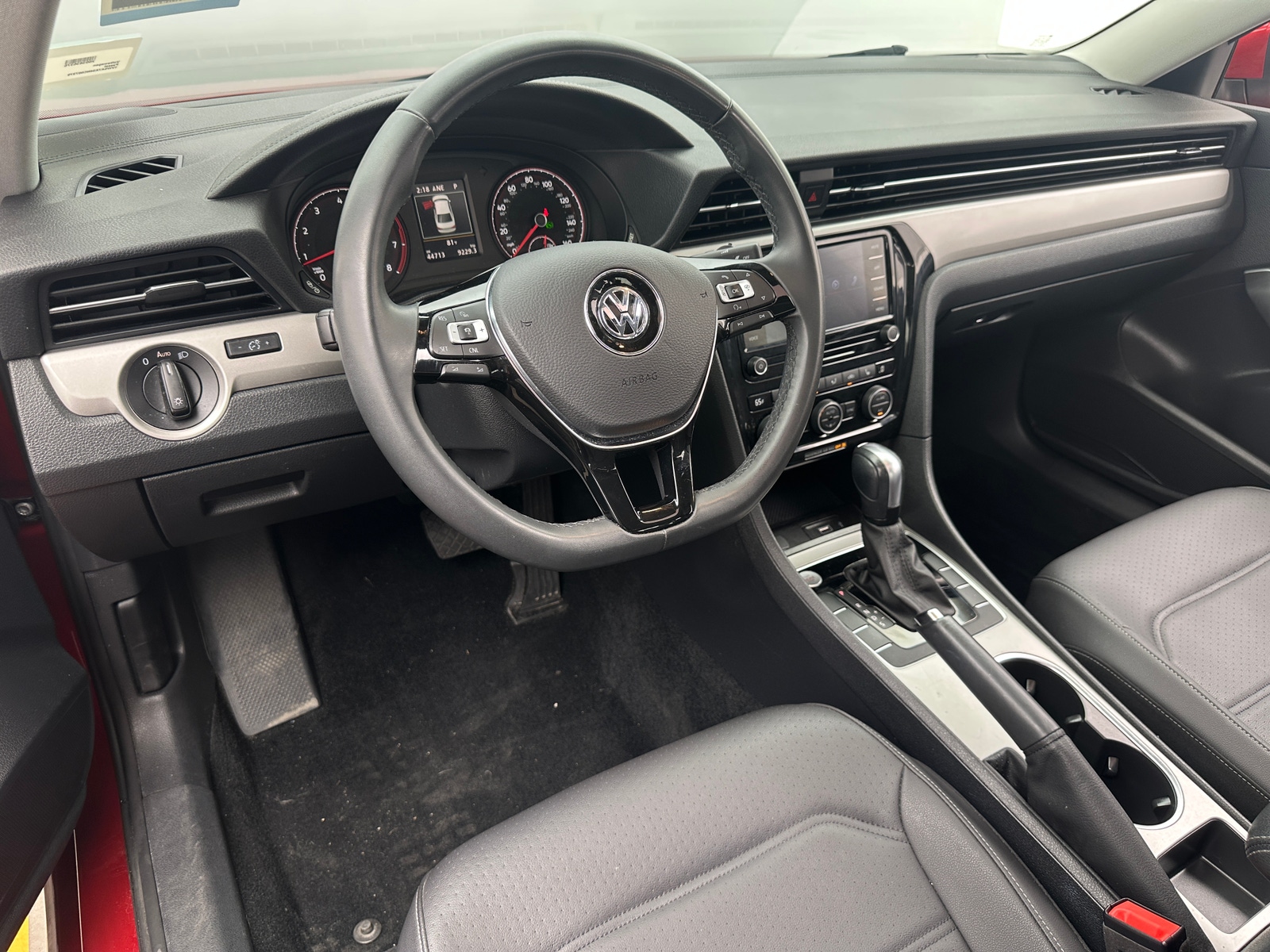 Thumbnail: 2022 Volkswagen Passat - 2