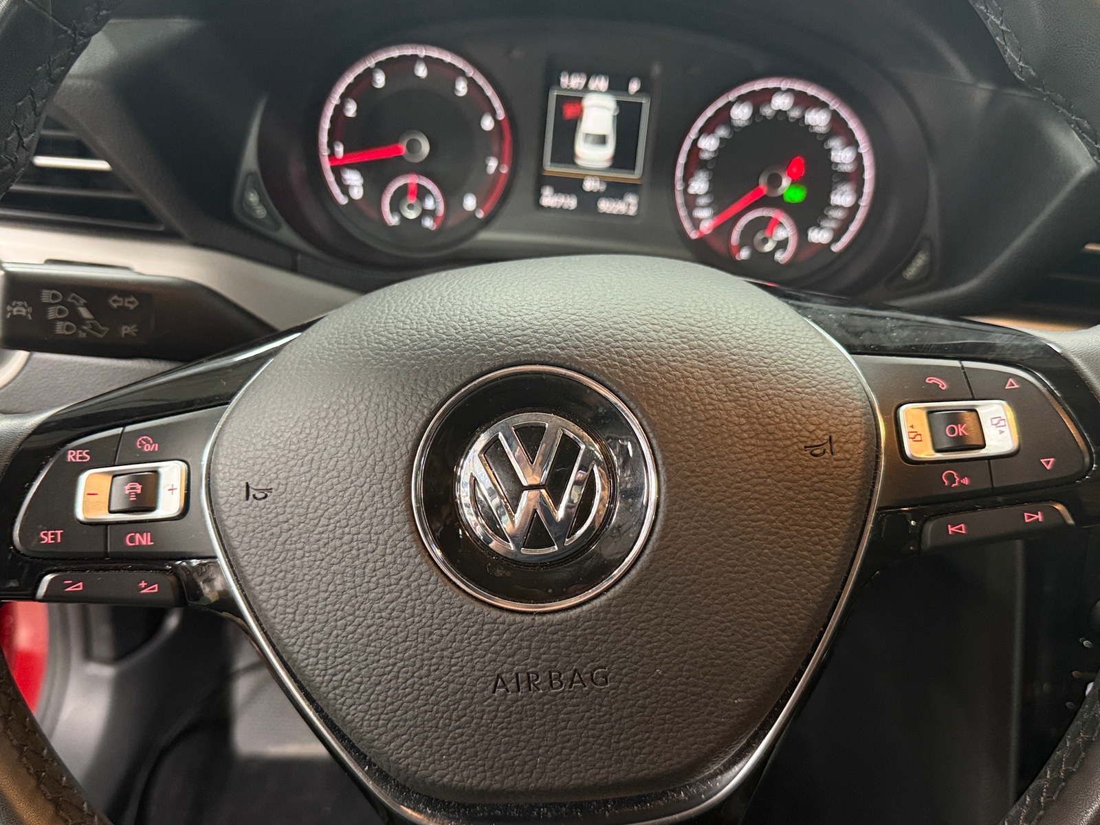 Thumbnail: 2022 Volkswagen Passat - 4