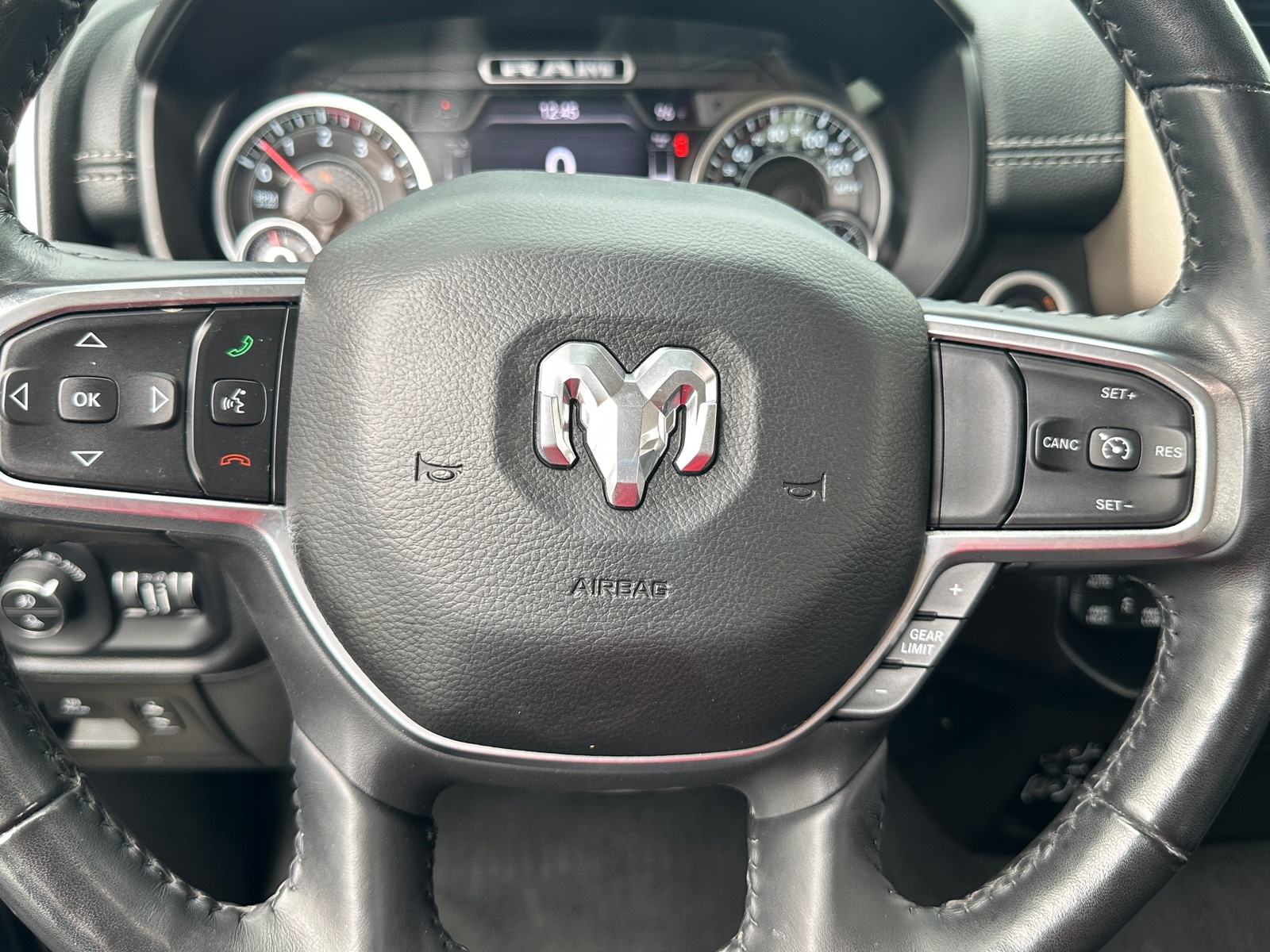 Thumbnail: 2020 RAM 1500 - 4