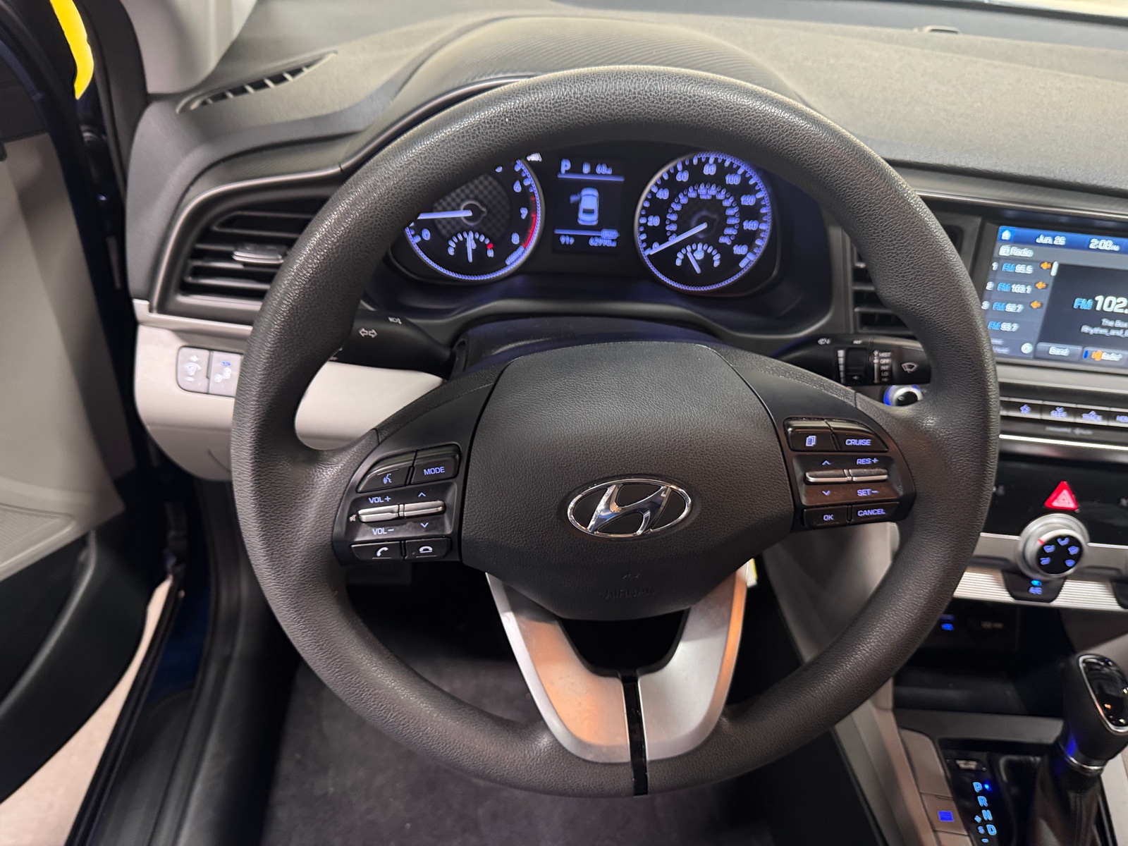 Thumbnail: 2019 Hyundai Elantra - 5