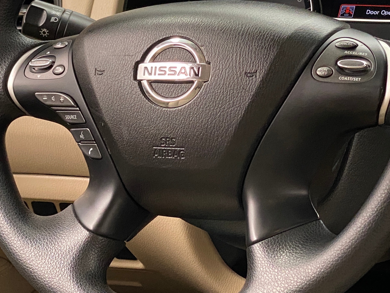 Thumbnail: 2017 Nissan Pathfinder - 5