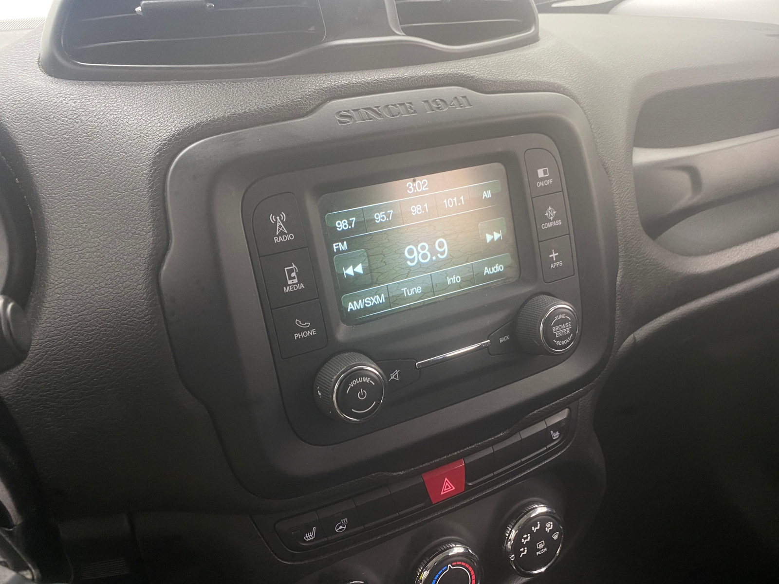 Thumbnail: 2016 Jeep Renegade - 4