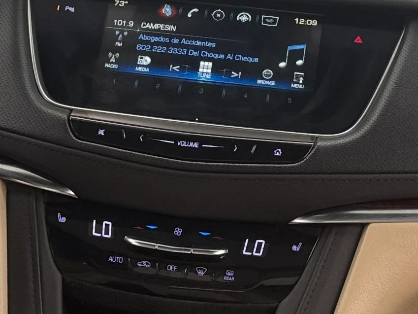 Thumbnail: 2019 Cadillac XT5 - 2