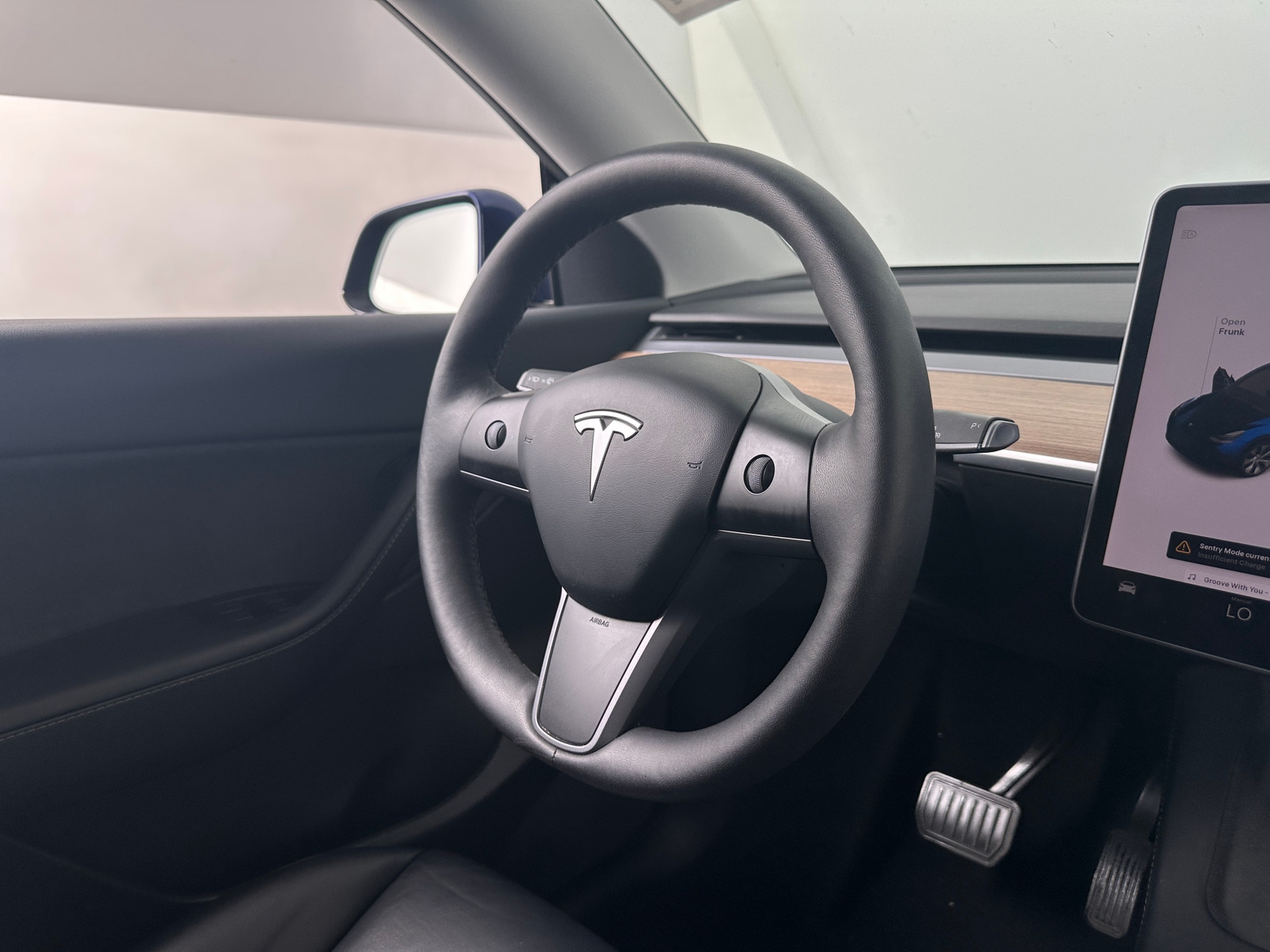 Thumbnail: 2022 Tesla Model Y - 4