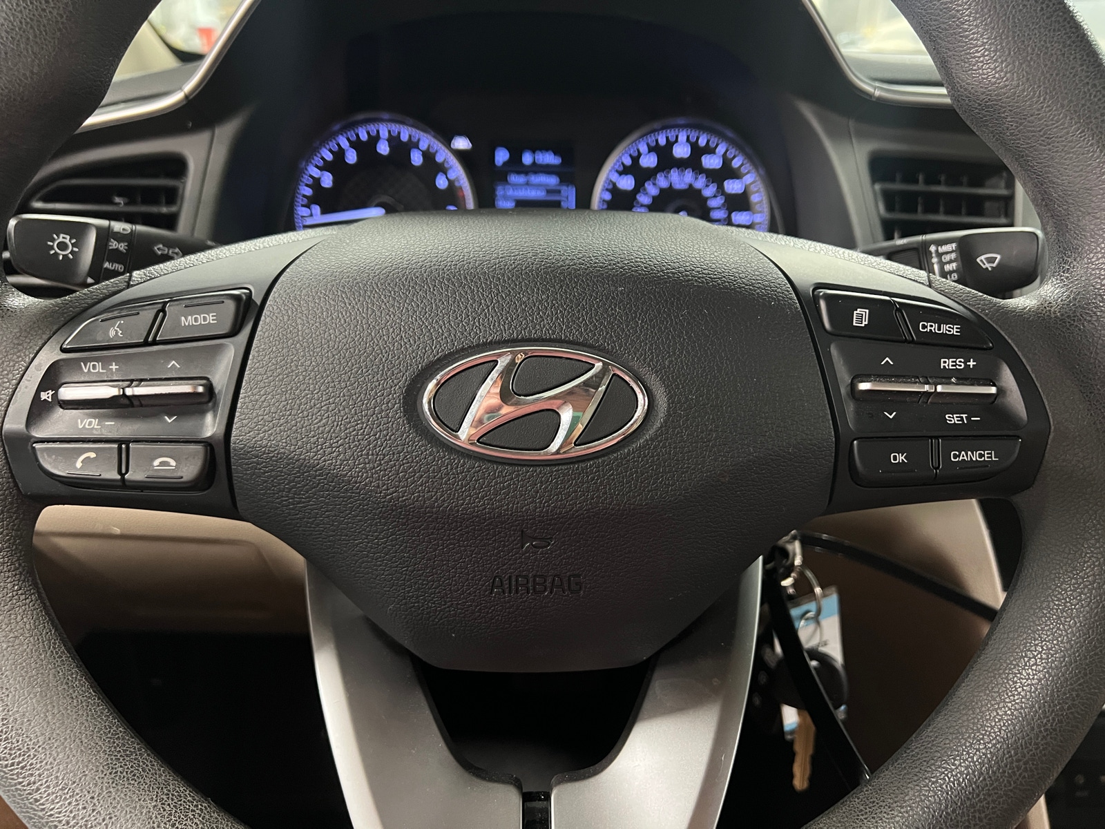 Thumbnail: 2019 Hyundai Elantra - 5
