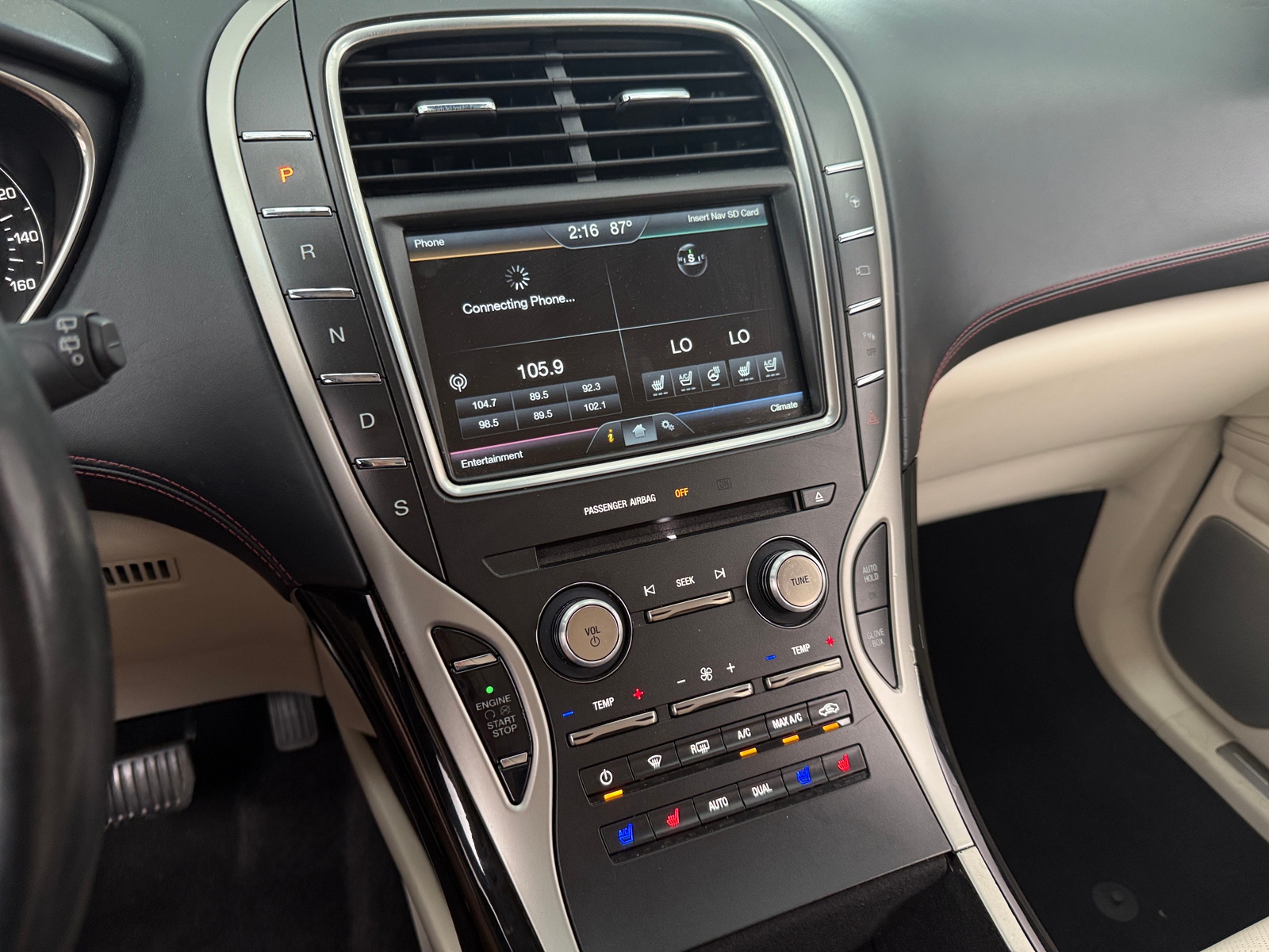 Thumbnail: 2016 Lincoln MKX - 3