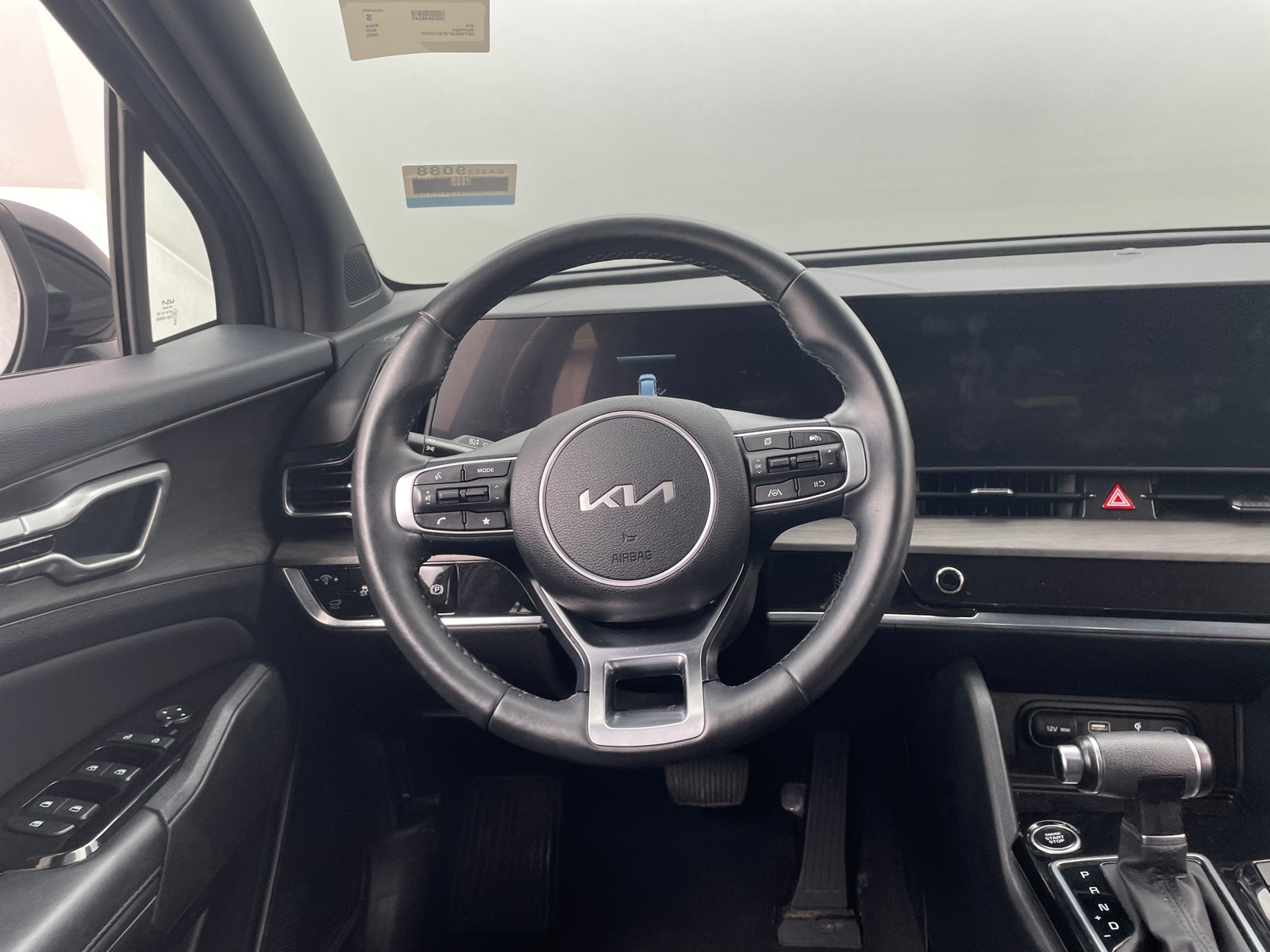 Thumbnail: 2023 Kia Sportage - 4
