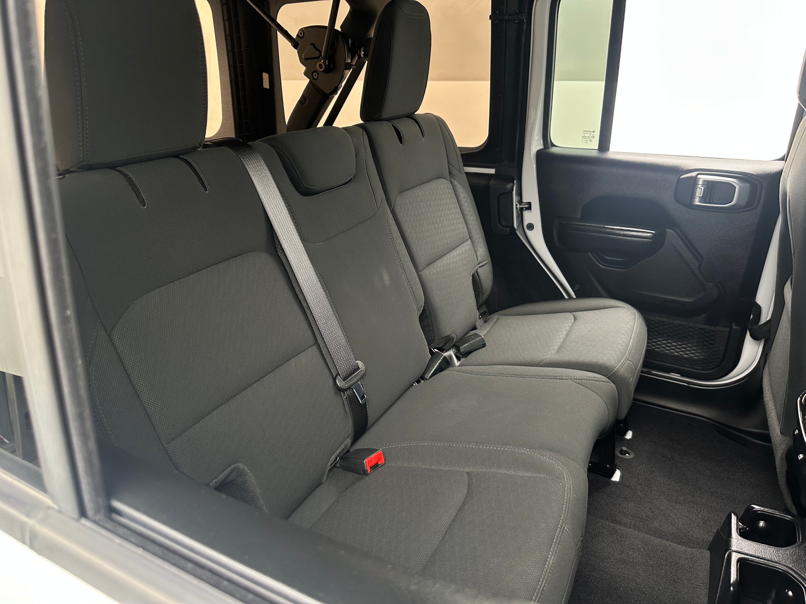 Thumbnail: 2020 Jeep Wrangler - 6
