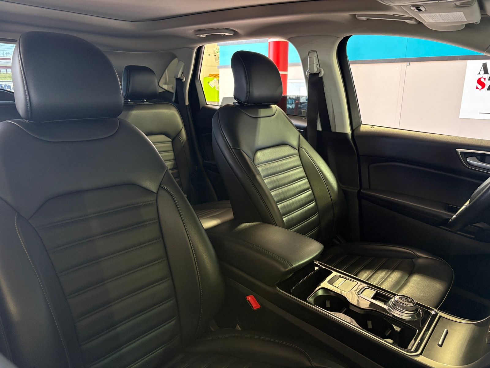 Thumbnail: 2019 Ford Edge - 2