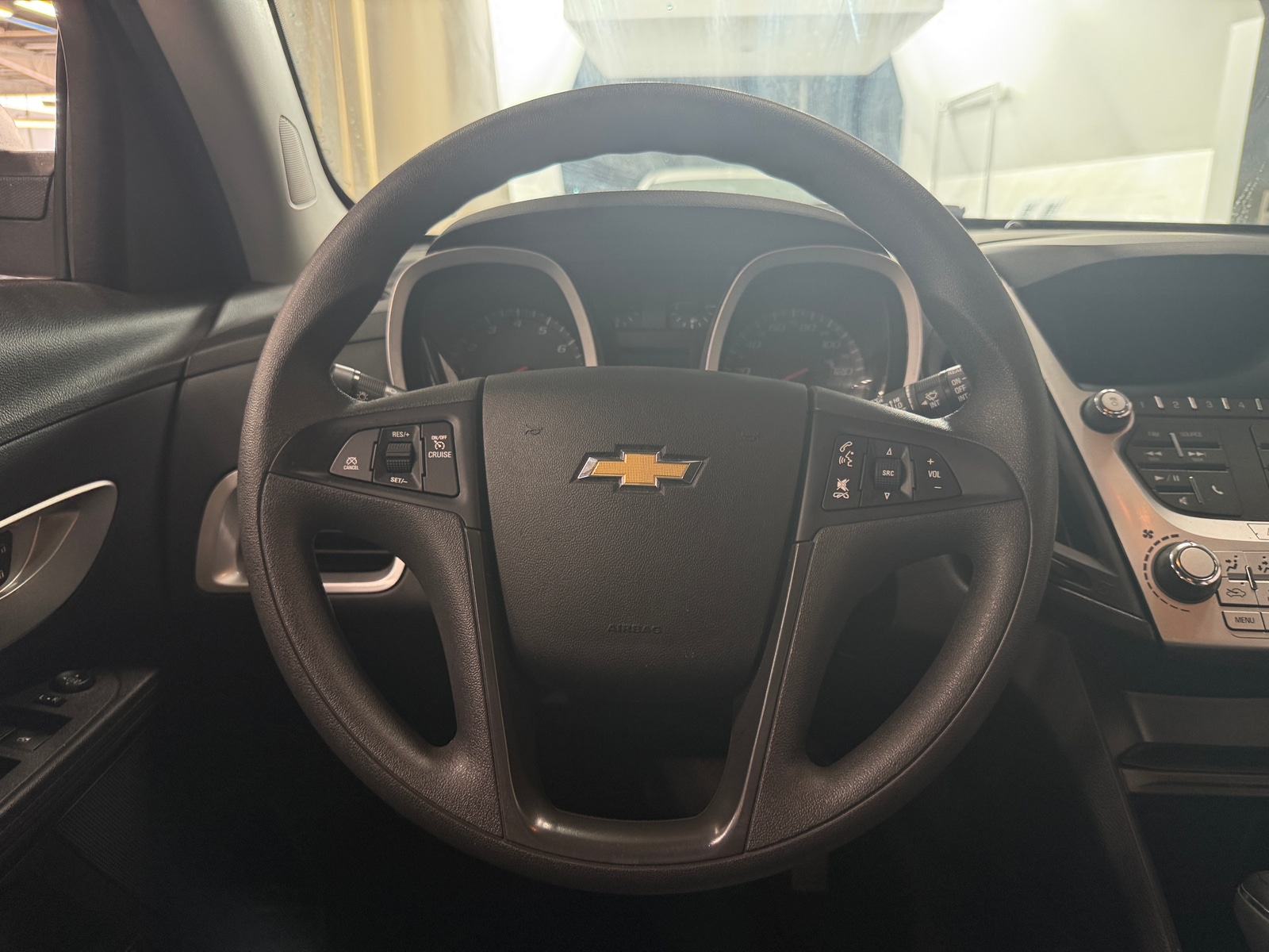 Thumbnail: 2017 Chevrolet Equinox - 5