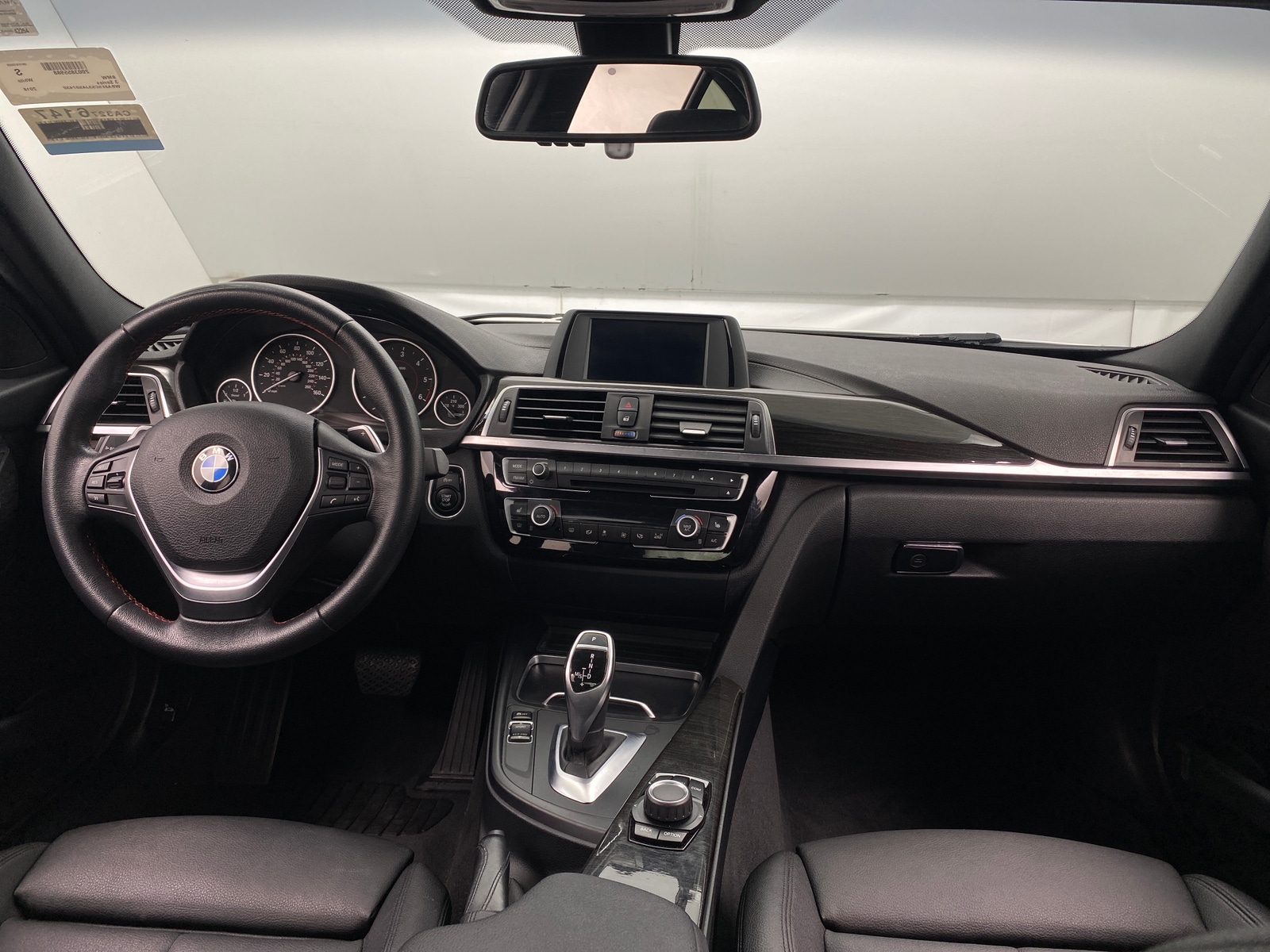 Thumbnail: 2018 BMW 3 Series - 2