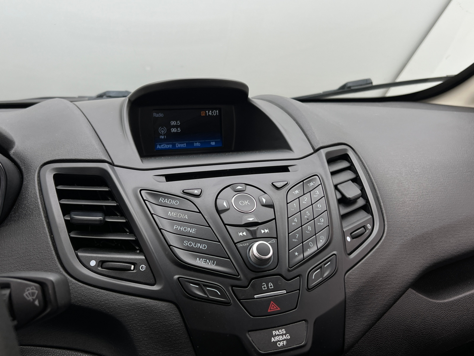 Thumbnail: 2019 Ford Fiesta - 4
