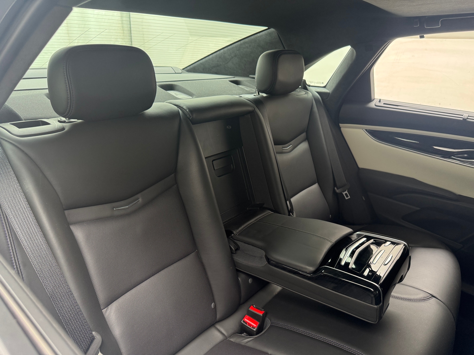 Thumbnail: 2016 Cadillac XTS - 5
