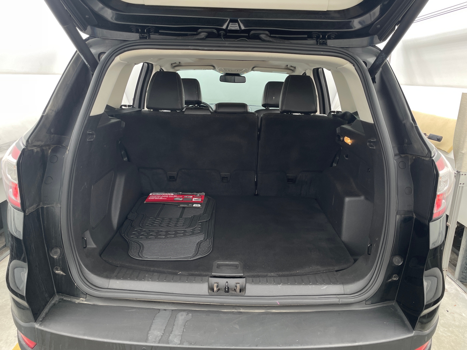 Thumbnail: 2017 Ford Escape - 6