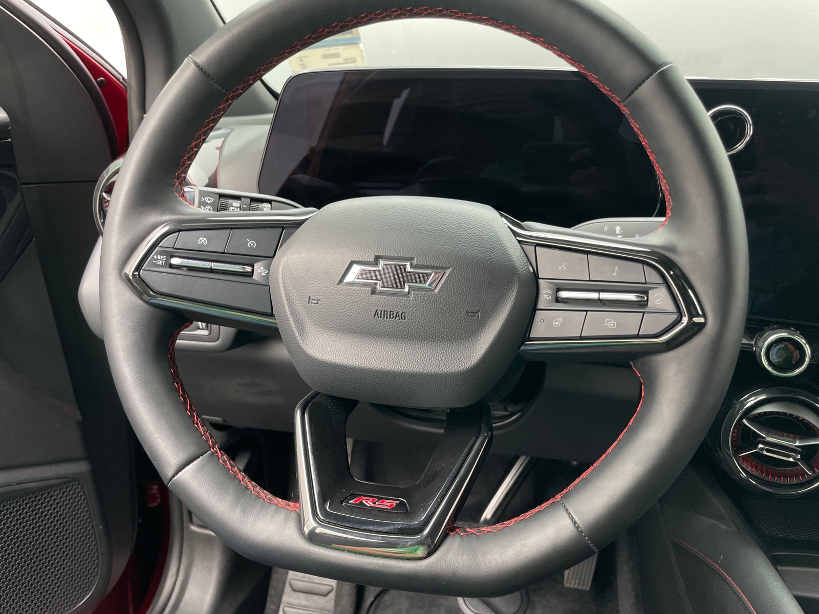 Thumbnail: 2024 Chevrolet Blazer EV - 4