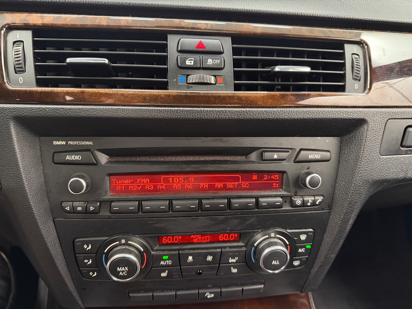 Thumbnail: 2013 BMW 3 Series - 2