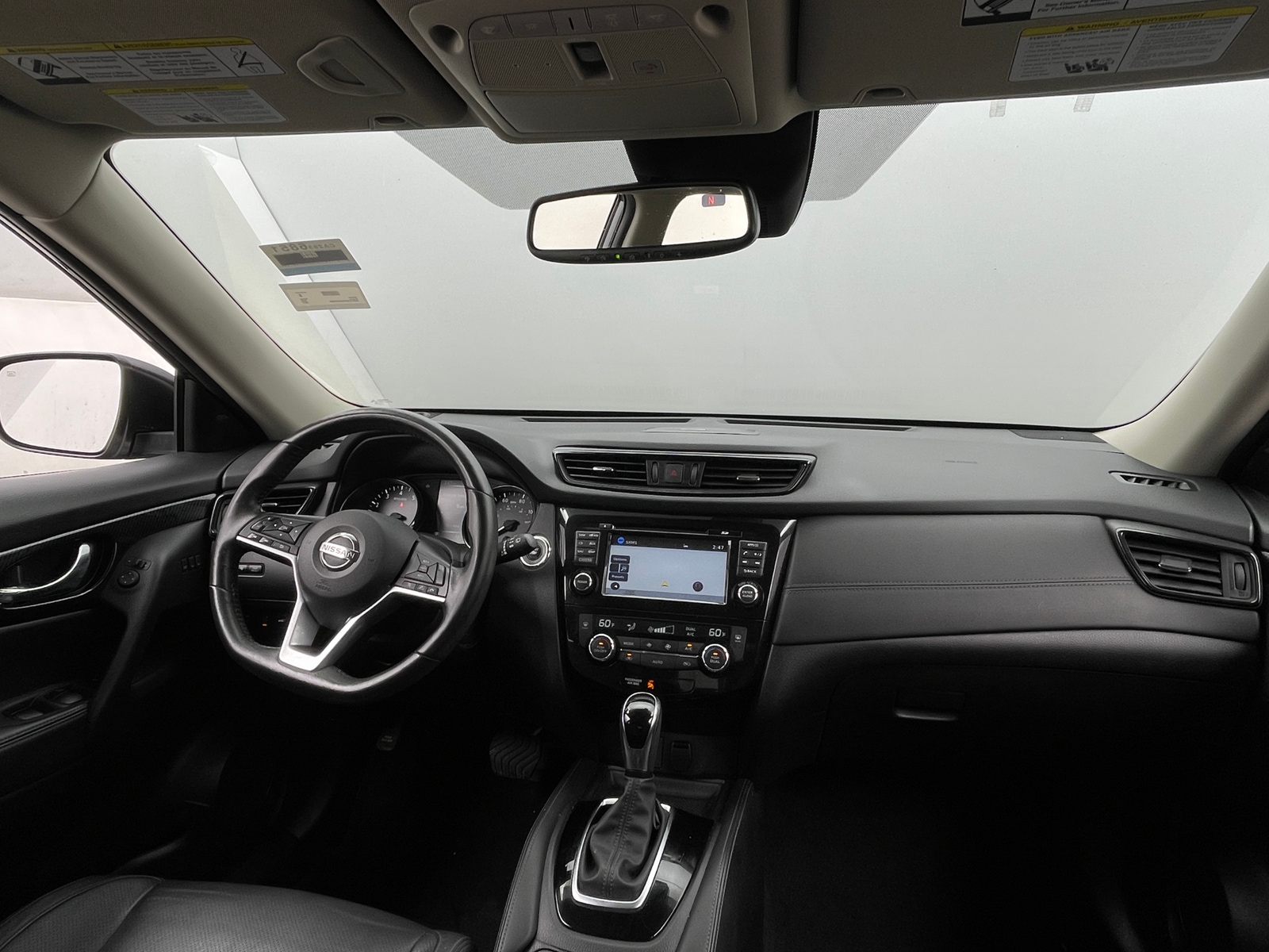 Thumbnail: 2017 Nissan Rogue - 2