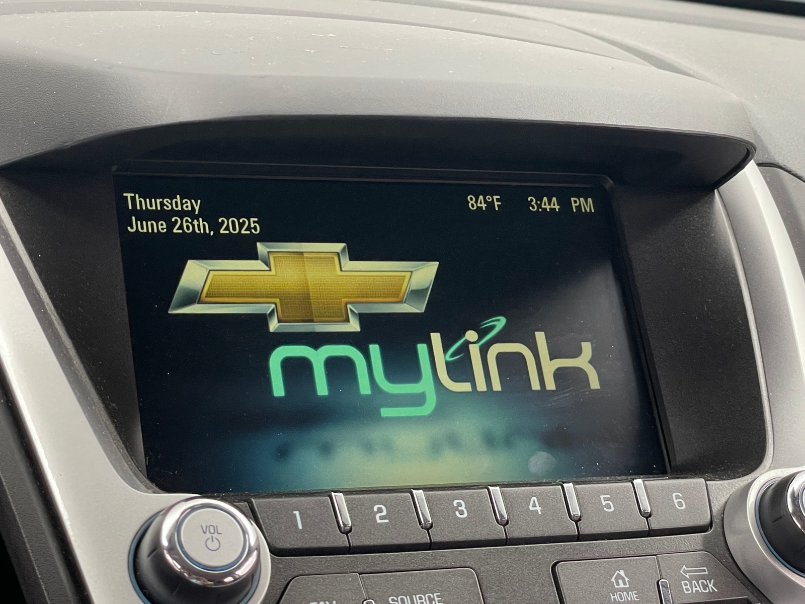 Thumbnail: 2016 Chevrolet Equinox - 4