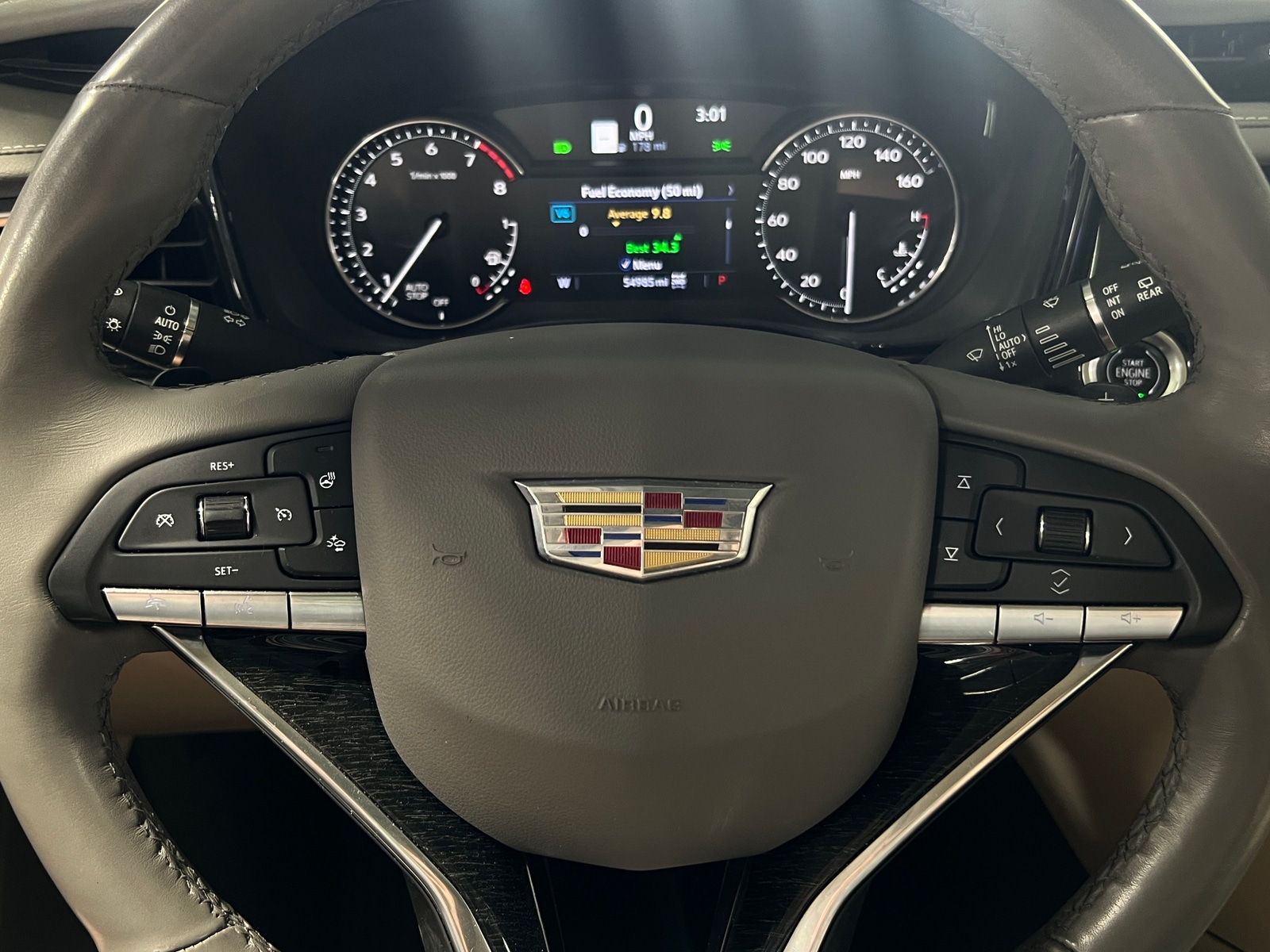 Thumbnail: 2023 Cadillac XT6 - 4