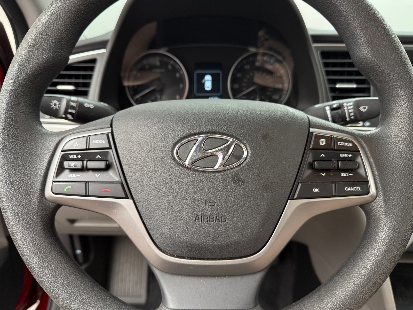 Thumbnail: 2018 Hyundai Elantra - 5