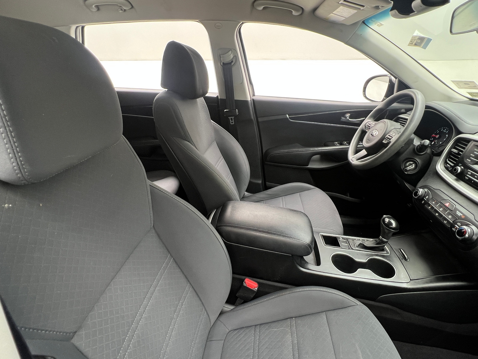 Thumbnail: 2017 Kia Sorento - 2