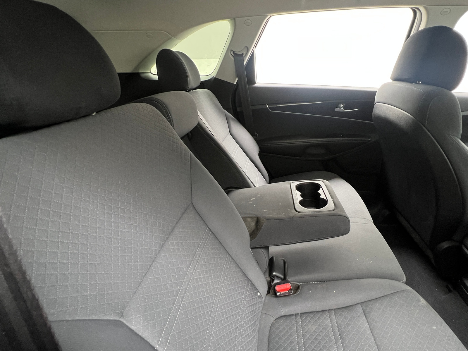 Thumbnail: 2017 Kia Sorento - 6