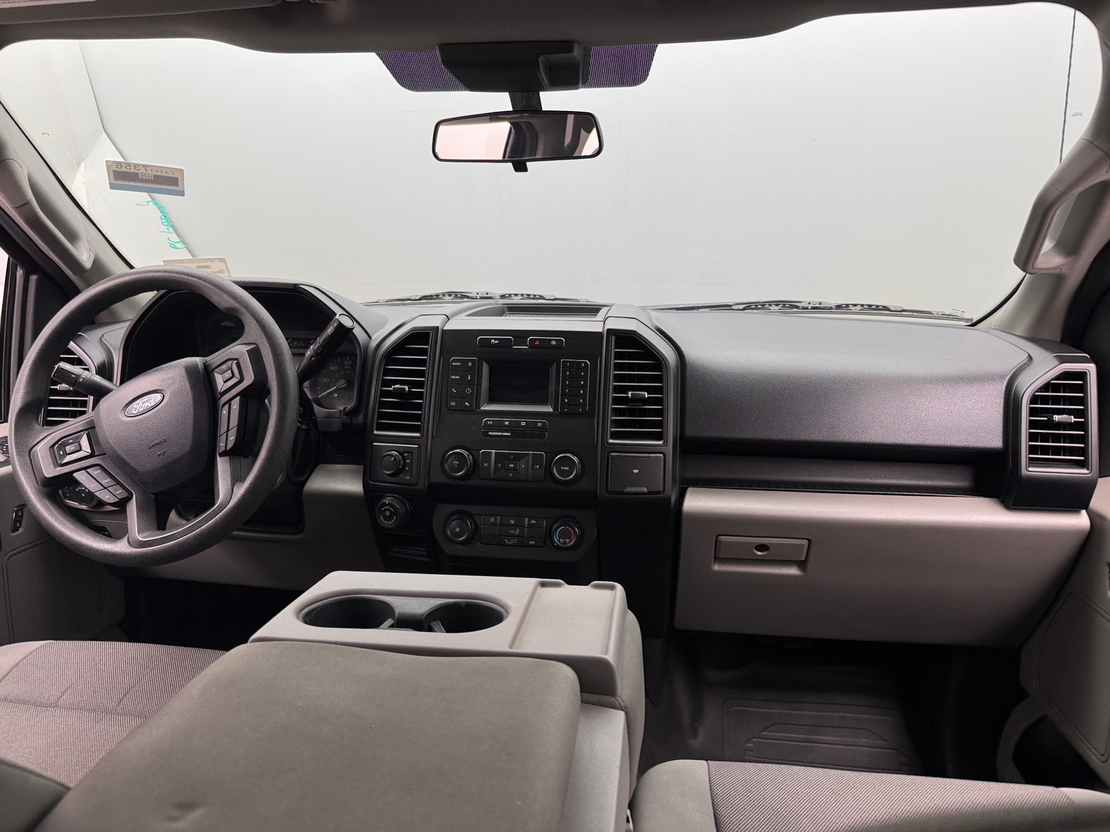 Thumbnail: 2019 Ford Econoline - 3