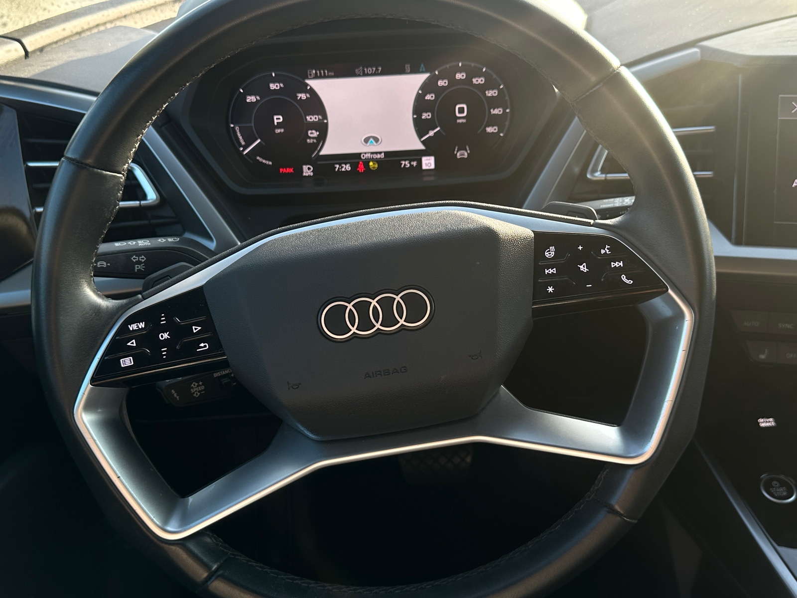 Thumbnail: 2023 Audi Q4 e-tron - 4