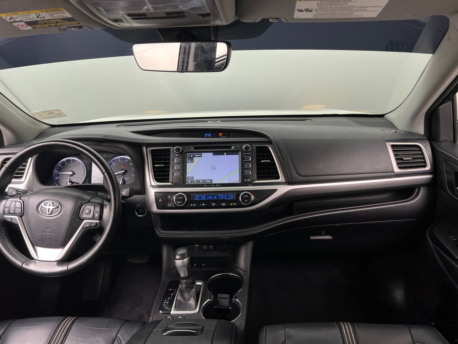 Thumbnail: 2018 Toyota Highlander - 2
