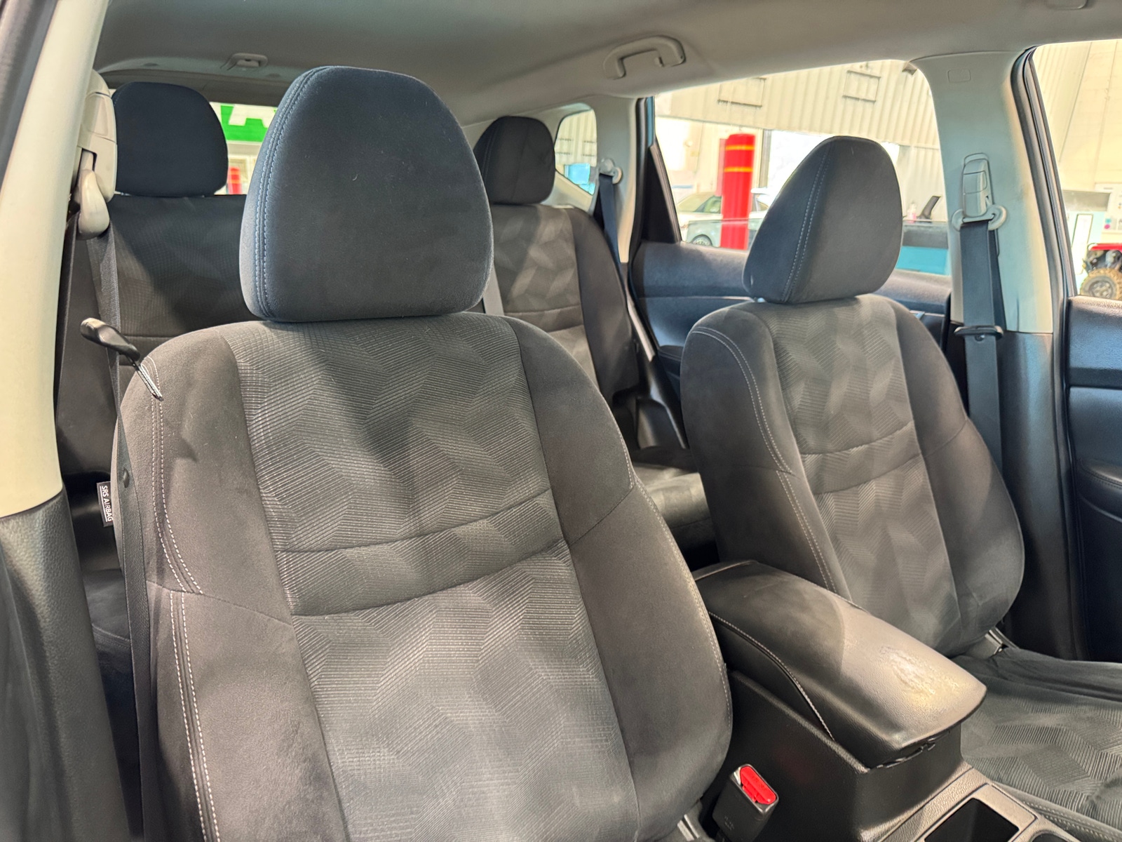 Thumbnail: 2016 Nissan Rogue - 2