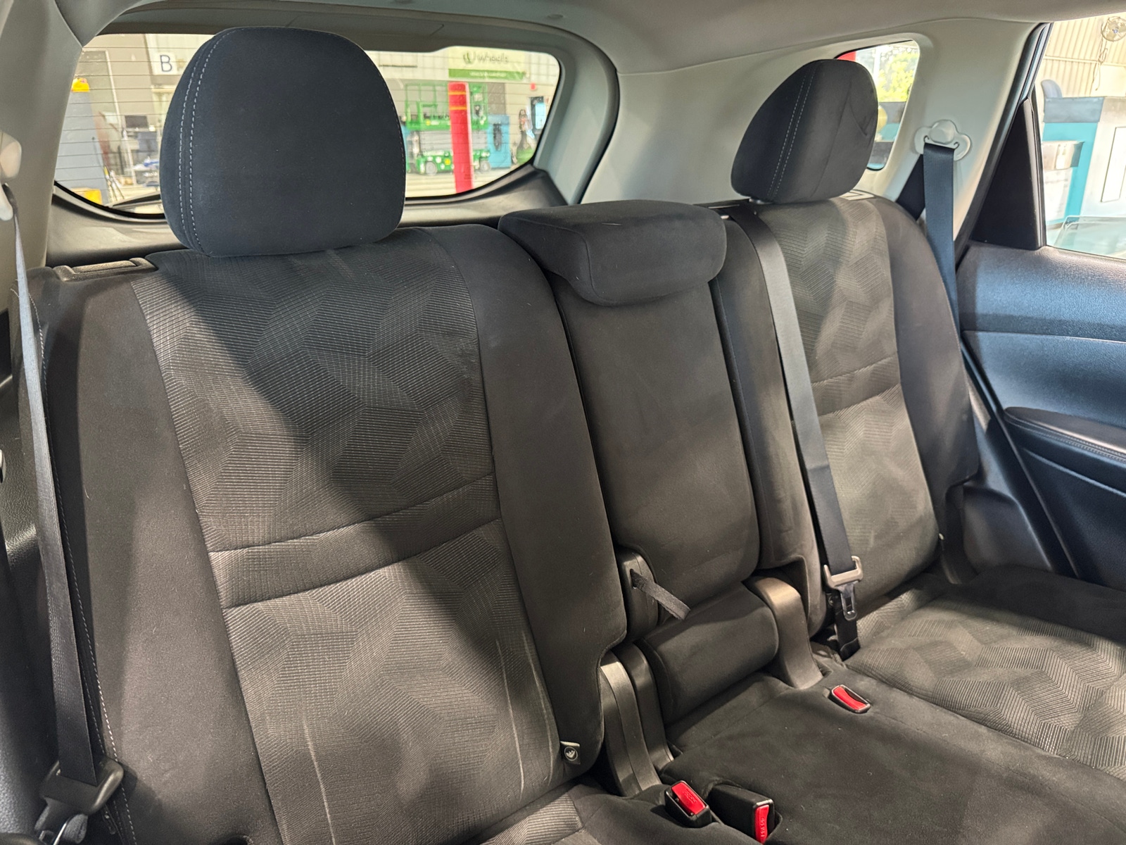 Thumbnail: 2016 Nissan Rogue - 6