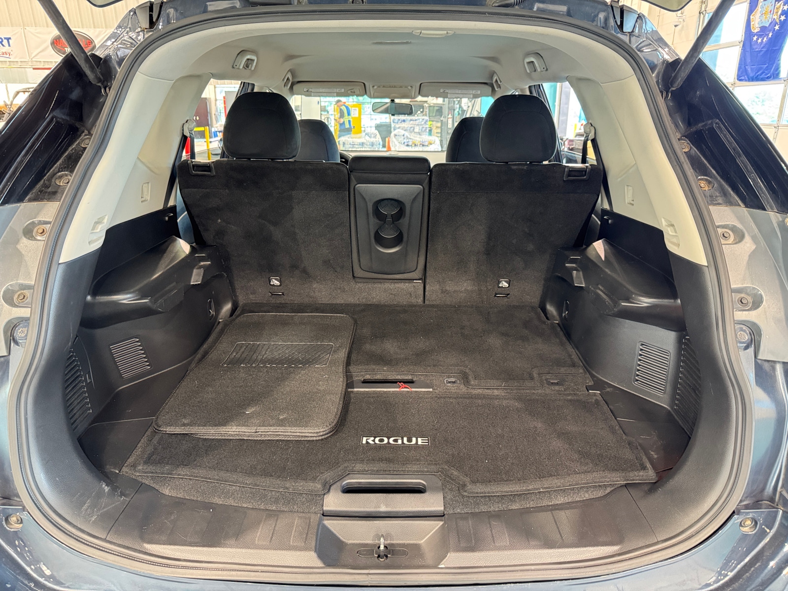 Thumbnail: 2016 Nissan Rogue - 7