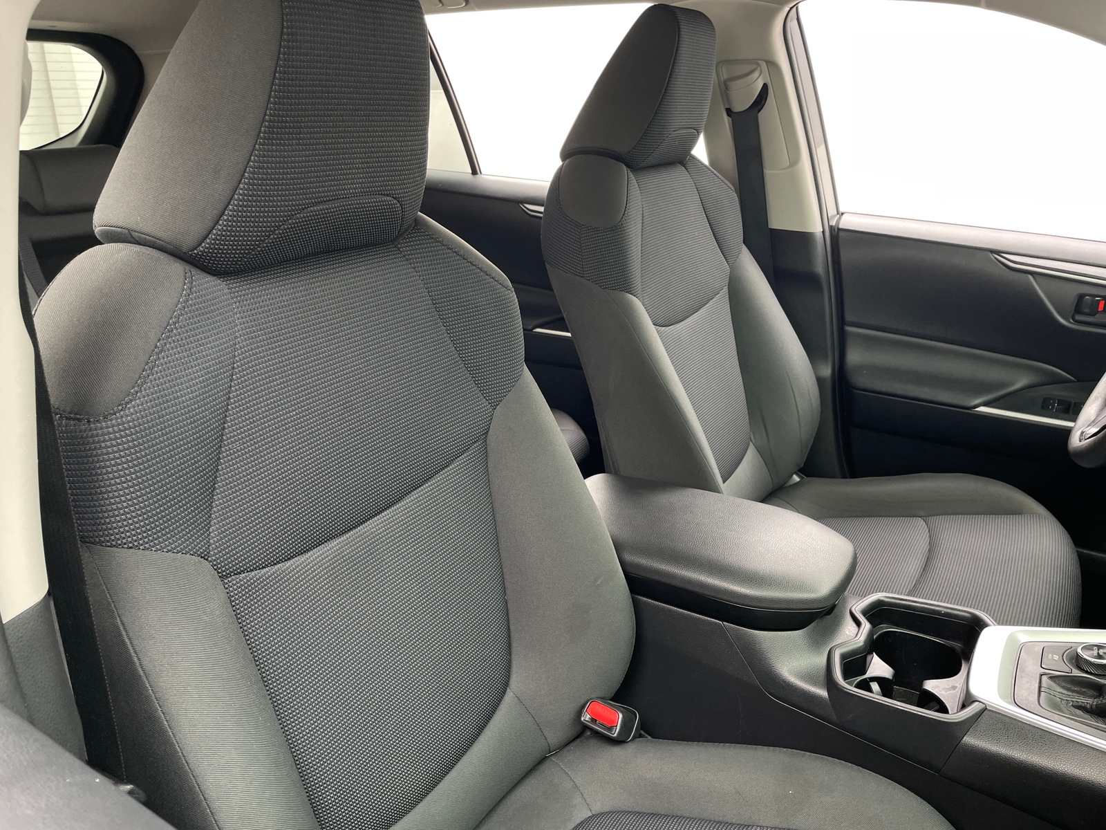 Thumbnail: 2019 Toyota RAV4 - 2